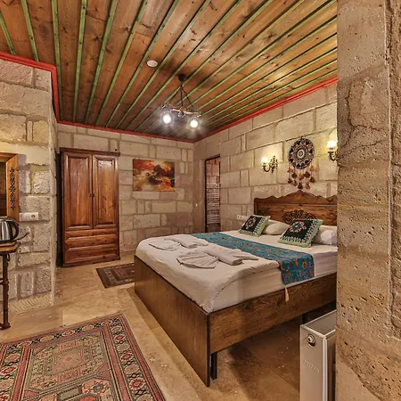 Luwian Stone House מלון גורמה