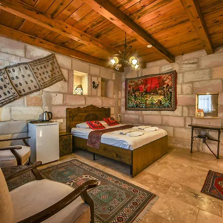 Luwian Stone House 5* גורמה