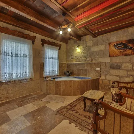 מלון Luwian Stone House גורמה