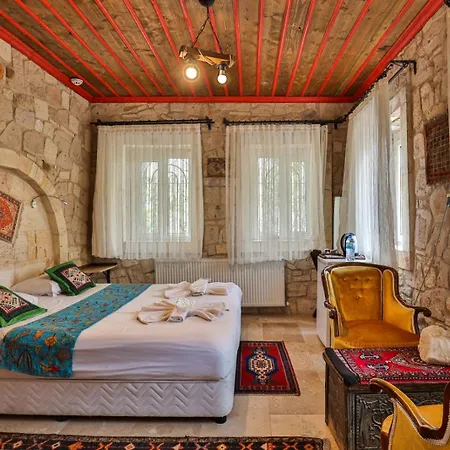 מלון Luwian Stone House גורמה