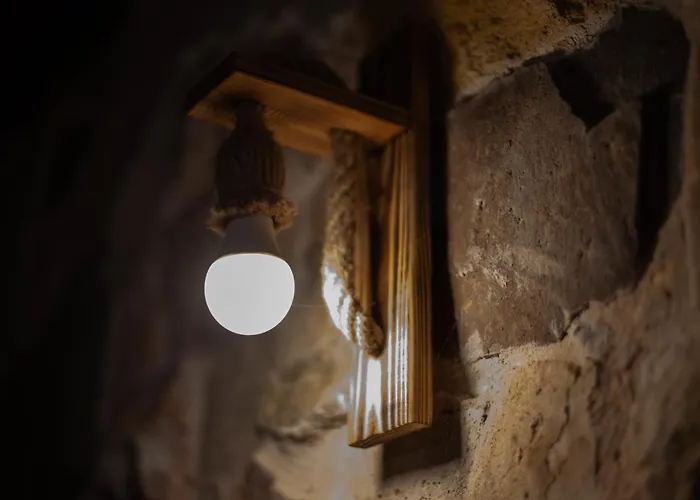 Luwian Stone House 호텔